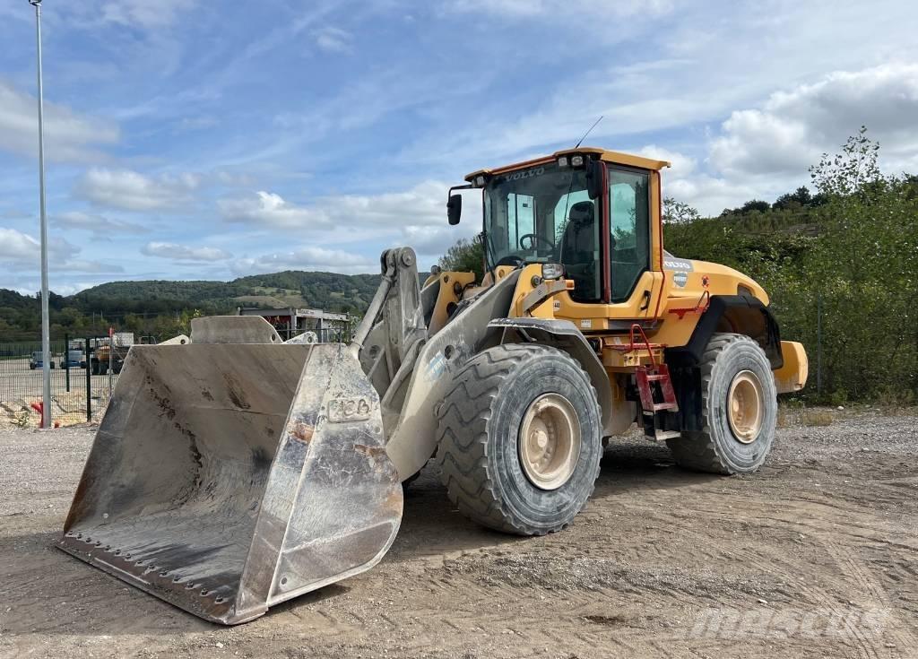 Volvo L 120 G Kolesni nakladalci