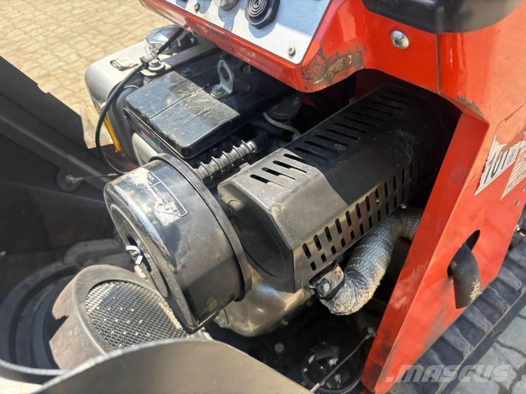 Kubota KC 70 Ne cestni demperji
