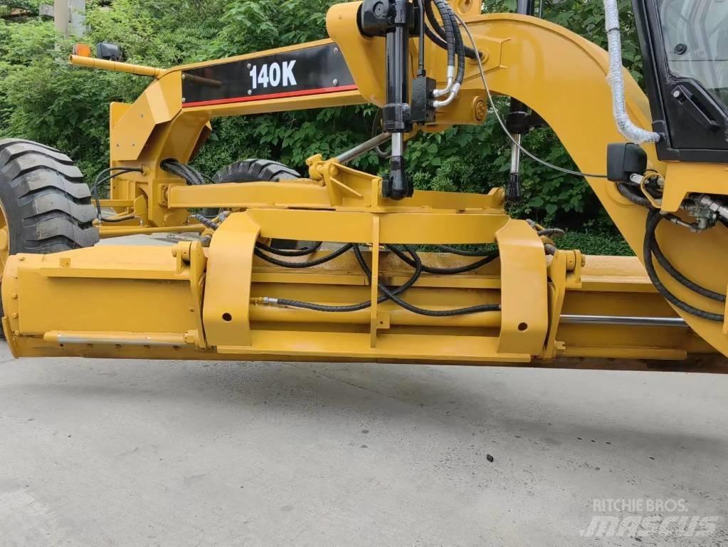 CAT 140 K Grederji