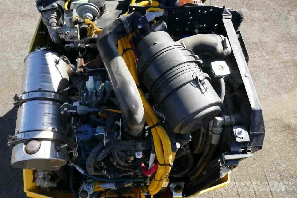 Bomag BW 100 AD-5 Manjši stroji za asfalterska dela