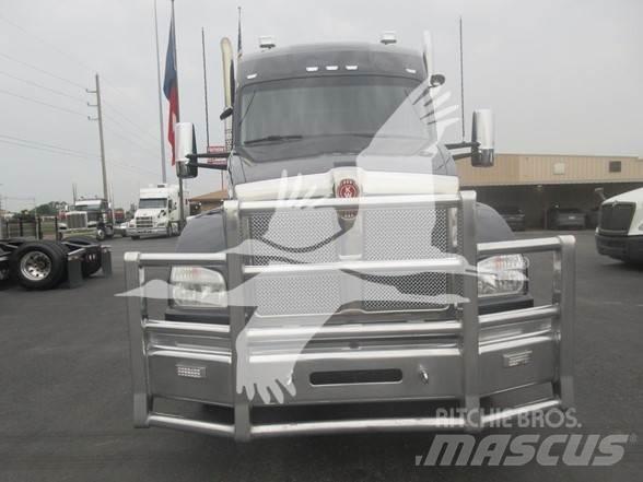 Kenworth T880 Vlačilci