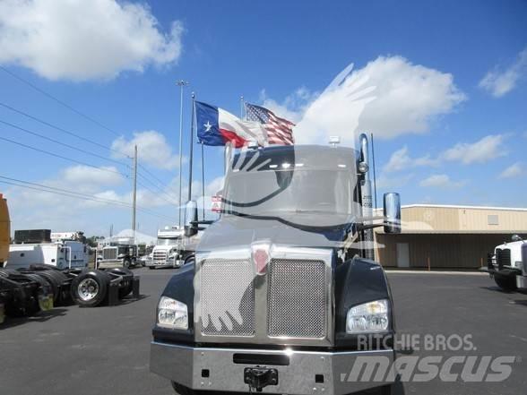 Kenworth T880 Vlačilci