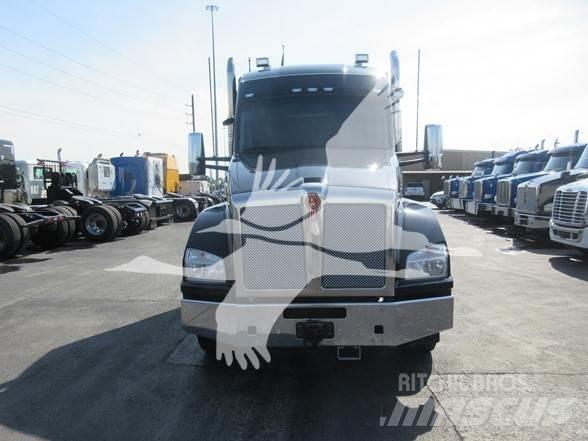 Kenworth T880 Vlačilci
