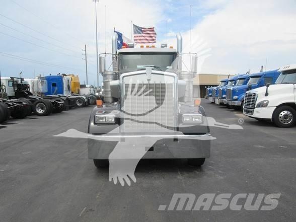 Kenworth W900 Vlačilci