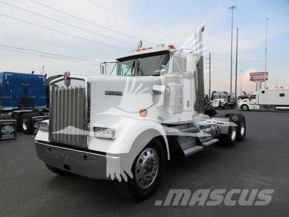 Kenworth W900L Vlačilci