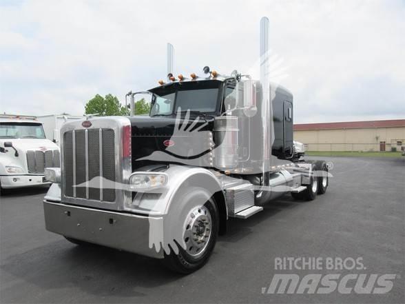 Peterbilt 388 Vlačilci