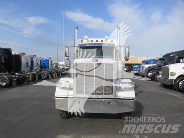 Peterbilt 389 Vlačilci