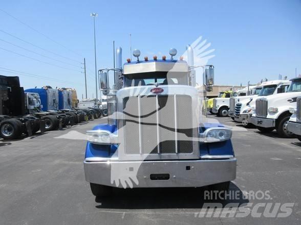 Peterbilt 389 Vlačilci