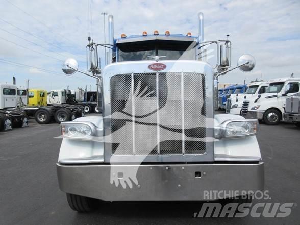 Peterbilt 389 Vlačilci