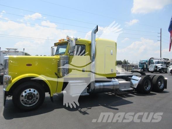 Peterbilt 389 Vlačilci