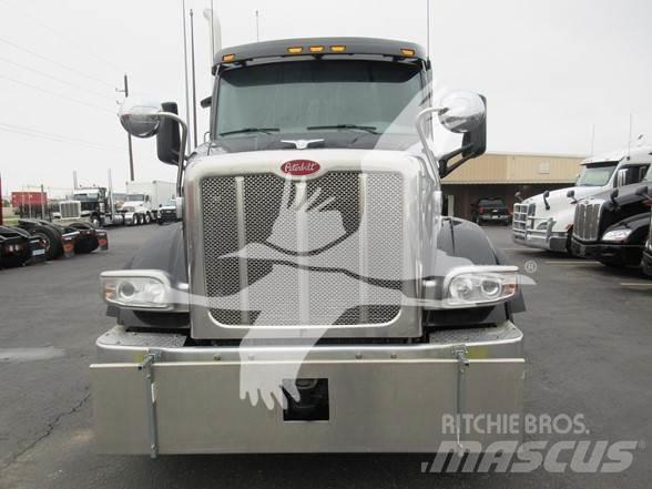Peterbilt 567 Vlačilci