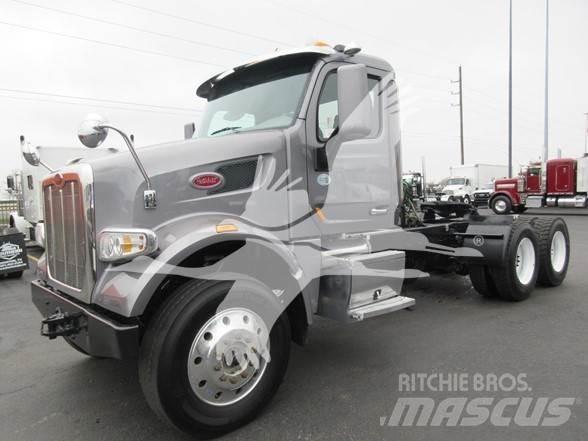 Peterbilt 567 Vlačilci