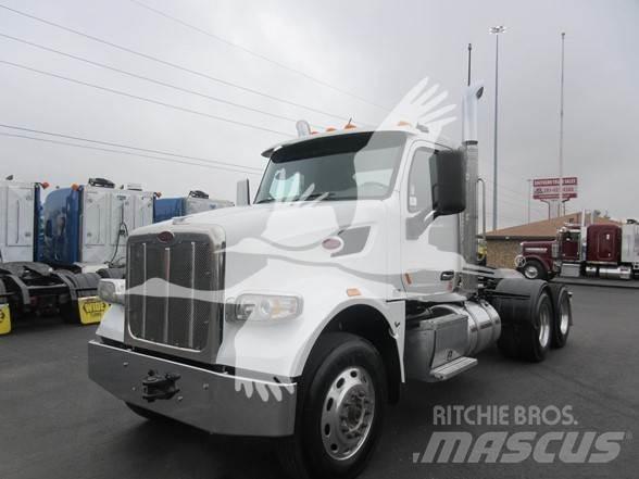 Peterbilt 567 Vlačilci
