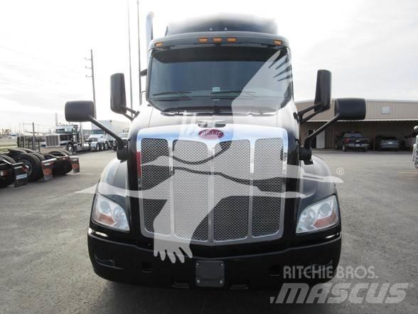 Peterbilt 579 Vlačilci