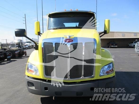 Peterbilt 579 Vlačilci