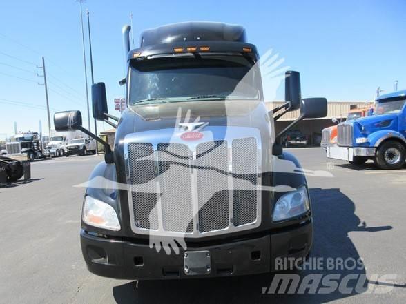 Peterbilt 579 Vlačilci