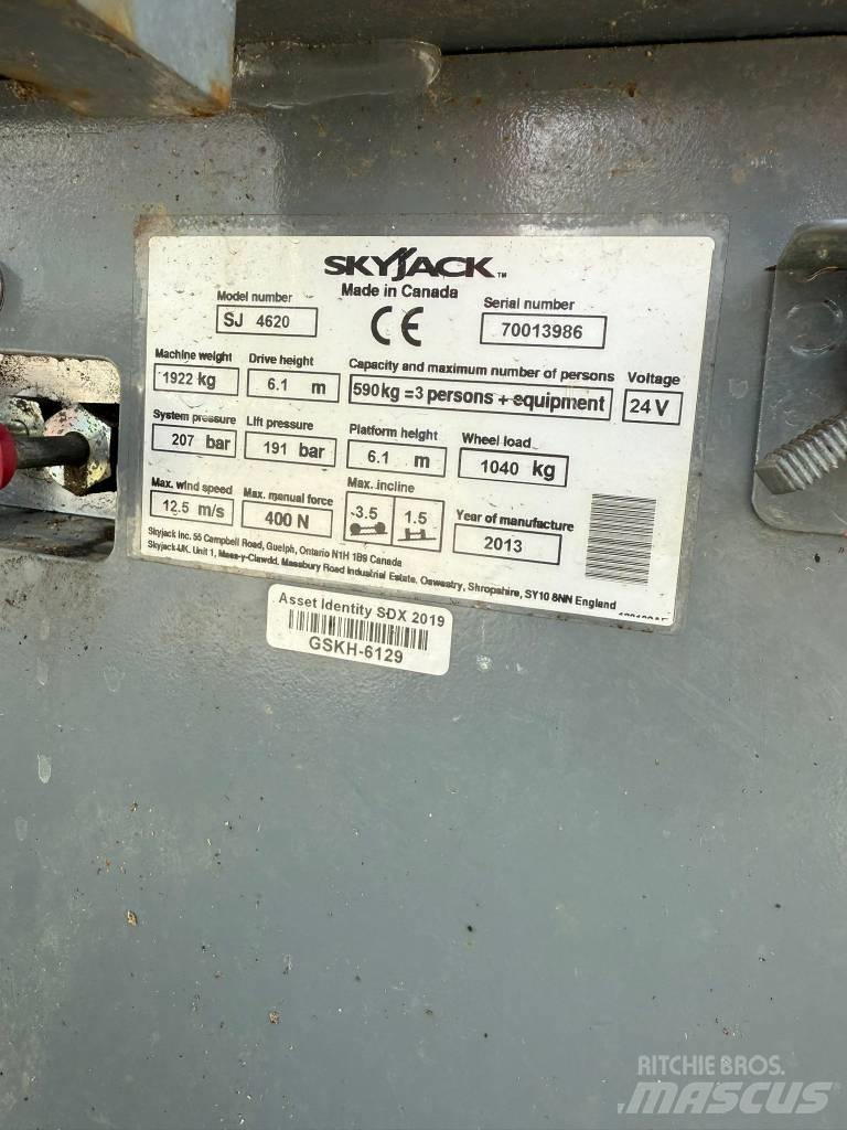SkyJack SJ 4620 Škarjaste dvižne ploščadi