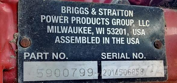 Ferris IS 2500 Z Vrtni traktor kosilnice