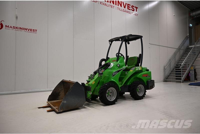 Avant 423 Kolesni nakladalci