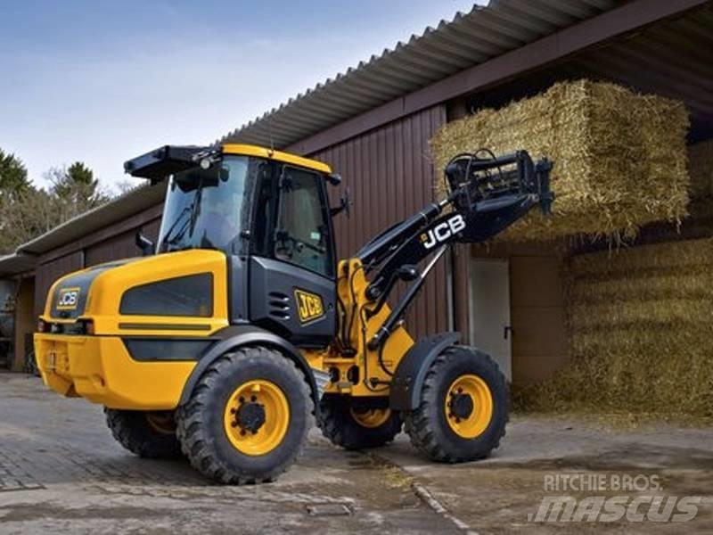 JCB 409 Agri Kmetijski teleskopski nakladalci