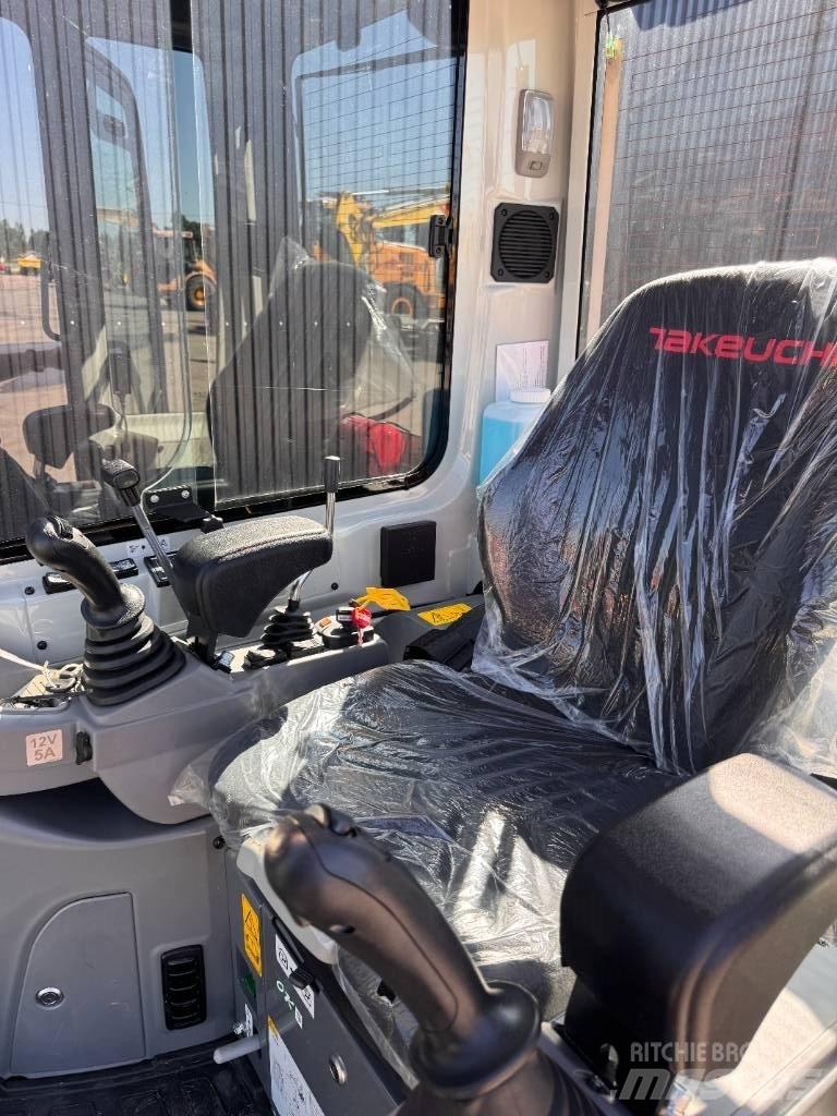 Takeuchi TB 320 Mini bagri <7t