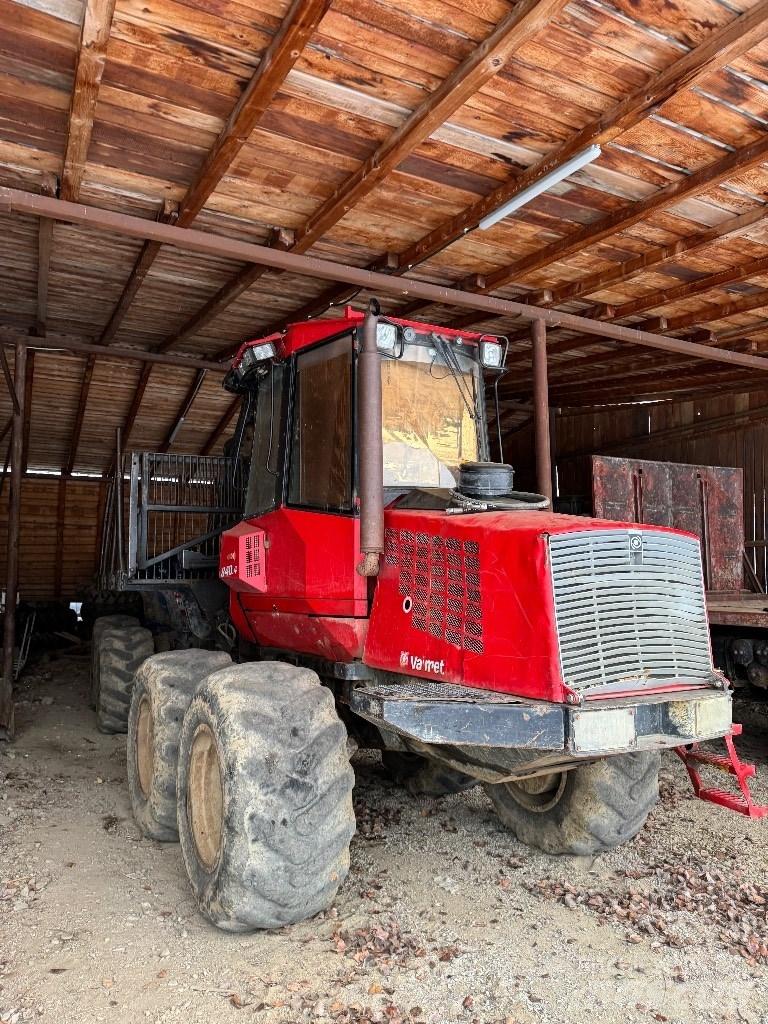 Valmet 840.4 Forwarderji