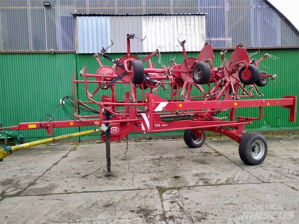 Lely Lotus 900P Obračalniki in zgrabljalniki