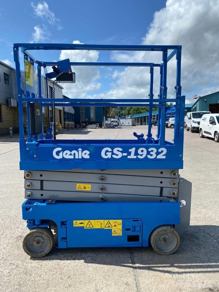 Genie GS 1932 Škarjaste dvižne ploščadi