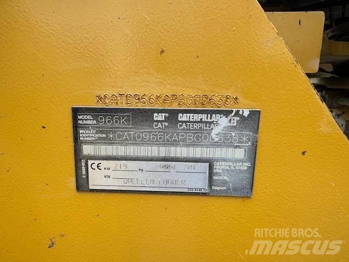 CAT 966K Kolesni nakladalci