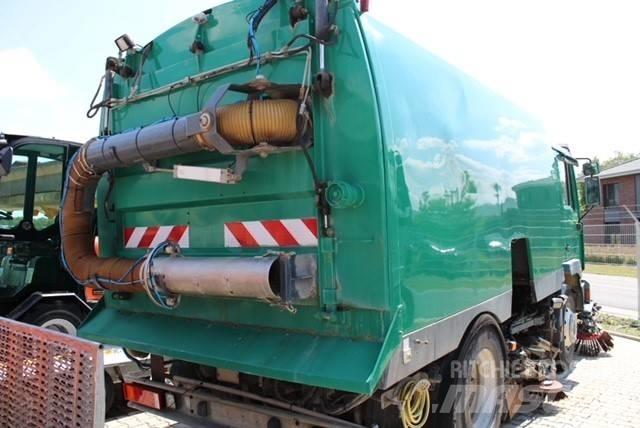 MAN M 2000 Specialna civilna vozila