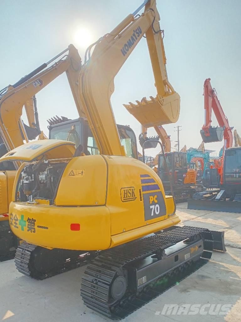 Komatsu PC 70 Midi bagri 7t – 12t