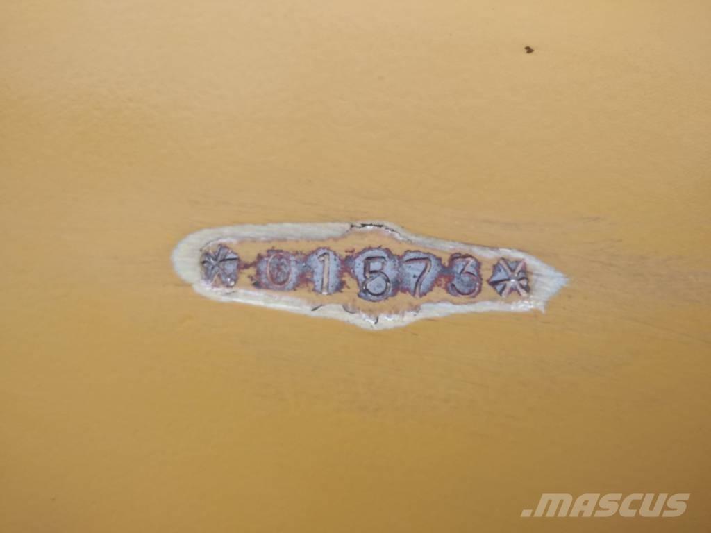 CAT 950 G Kolesni nakladalci