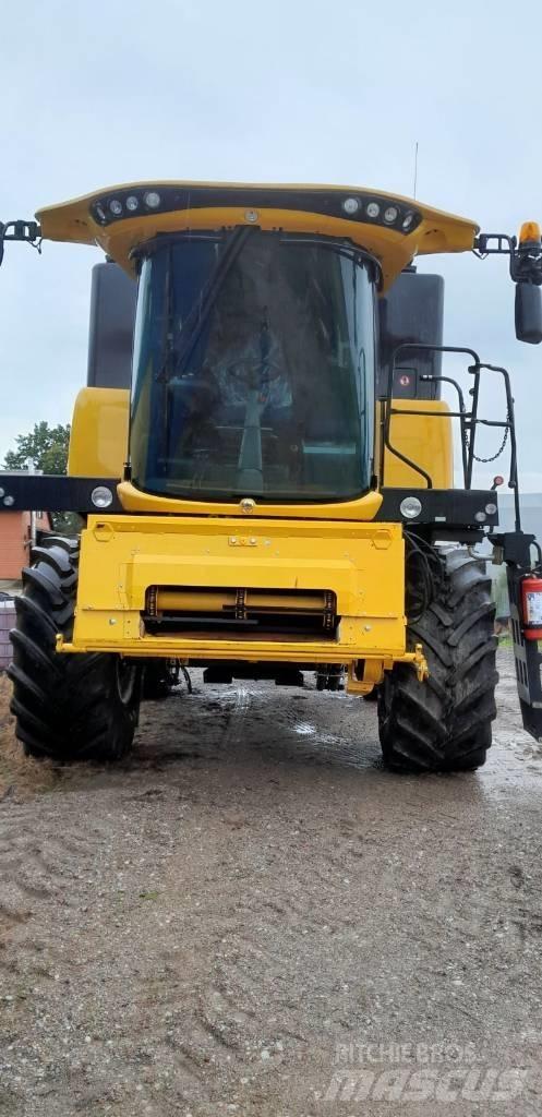 New Holland CX 5.80 Kombajni