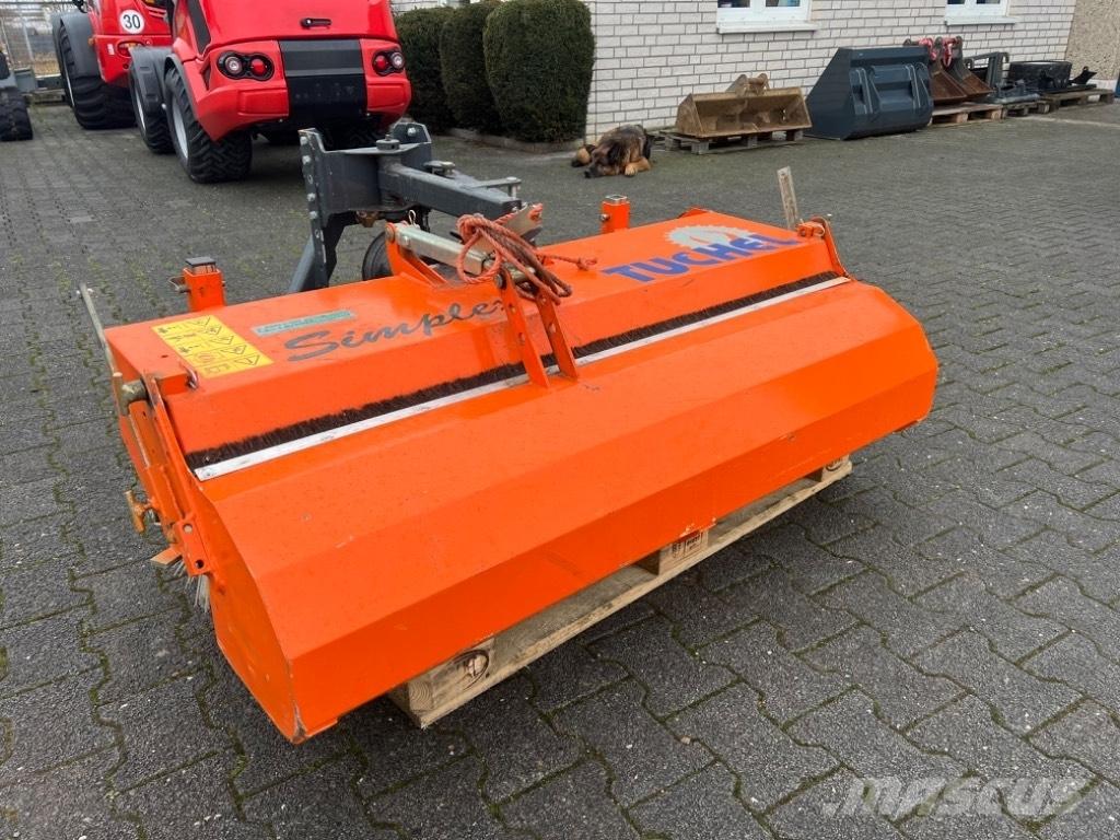 Tuchel Simplex 1,35m Cestni pometači