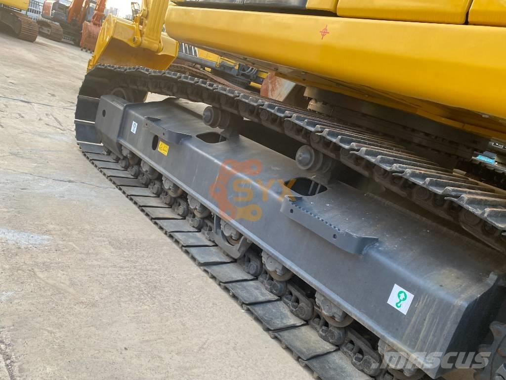 Komatsu PC 220-8 Bagri goseničarji