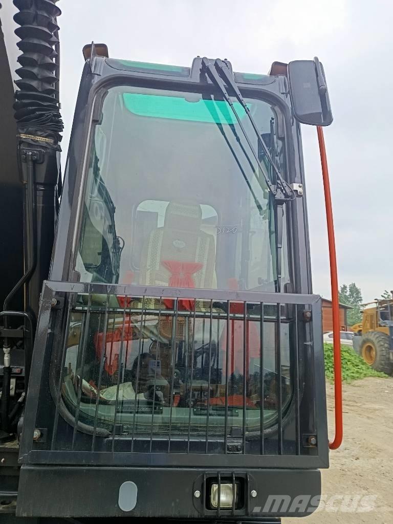 Volvo EC 140 Bagri goseničarji