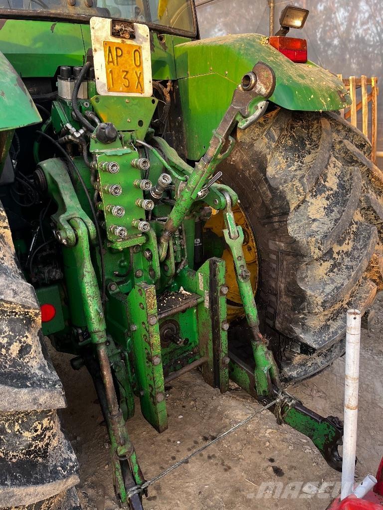 John Deere 7810 Traktorji