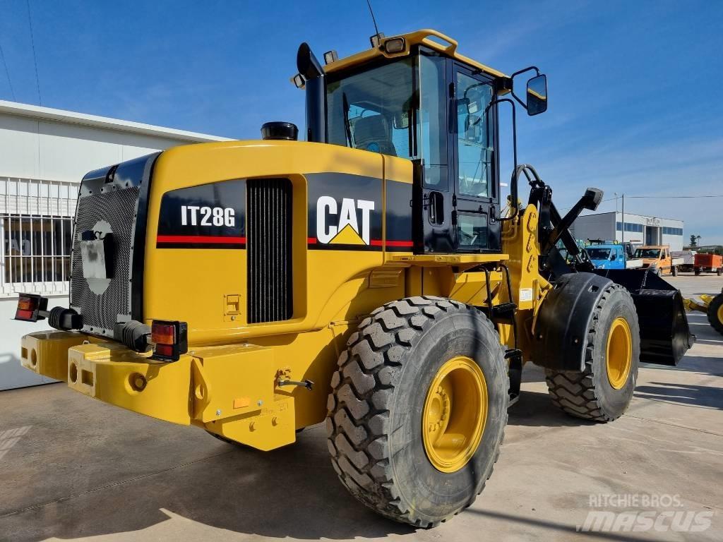CAT IT 28 G Kolesni nakladalci
