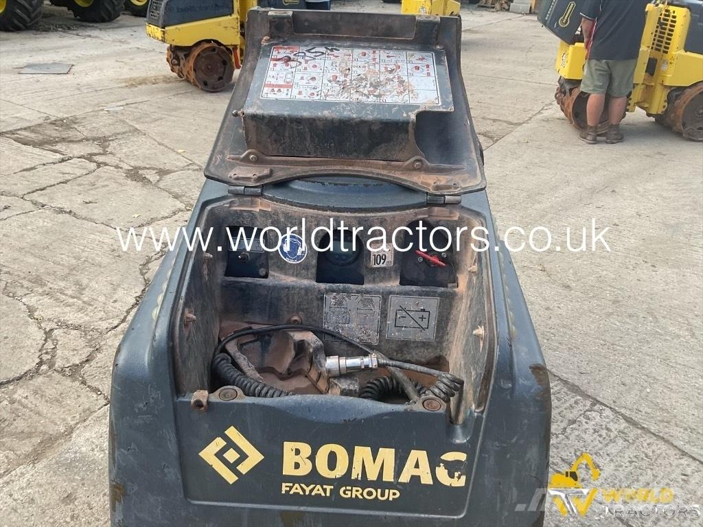 Bomag BMP 8500 Vibro plošče