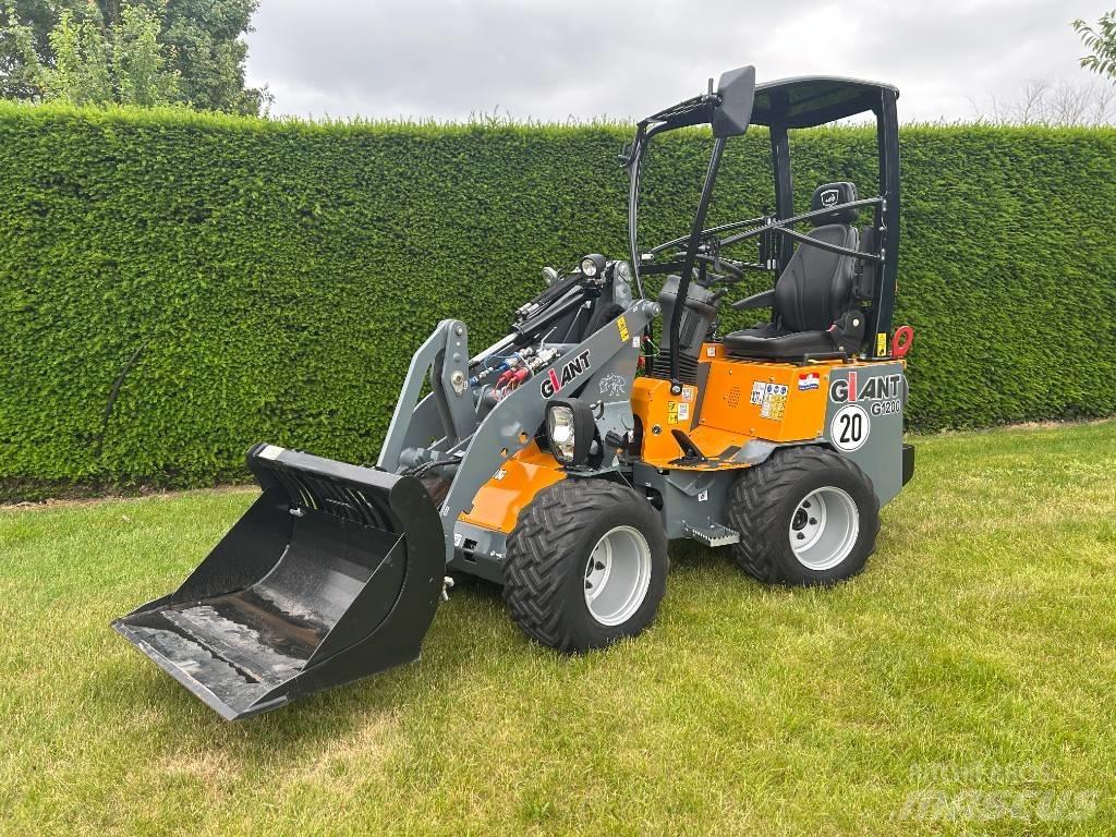 GiANT G 1200 Mini nakladalci