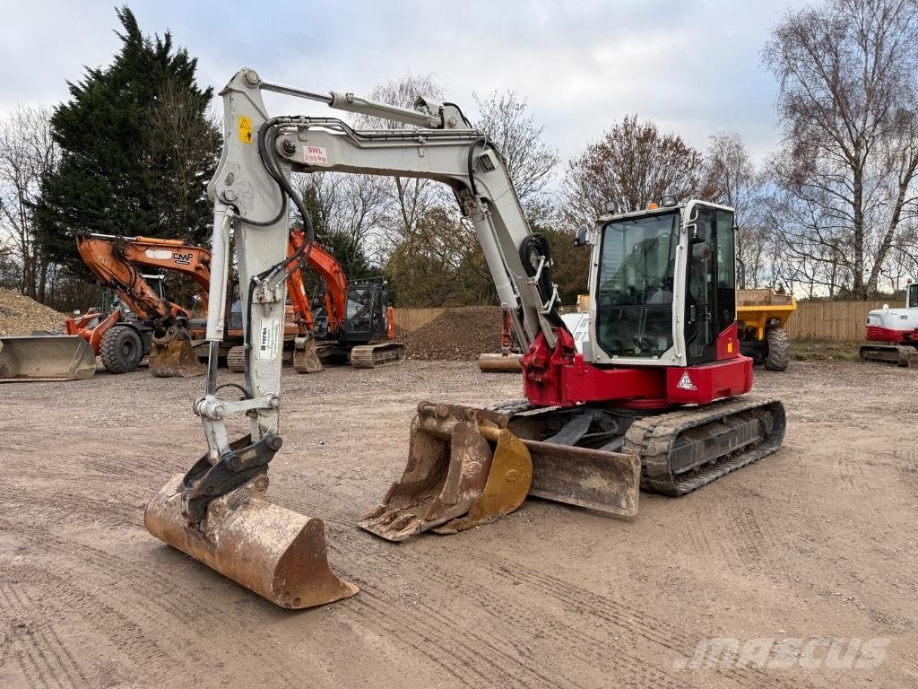 Takeuchi TB 280 FR Midi bagri 7t – 12t