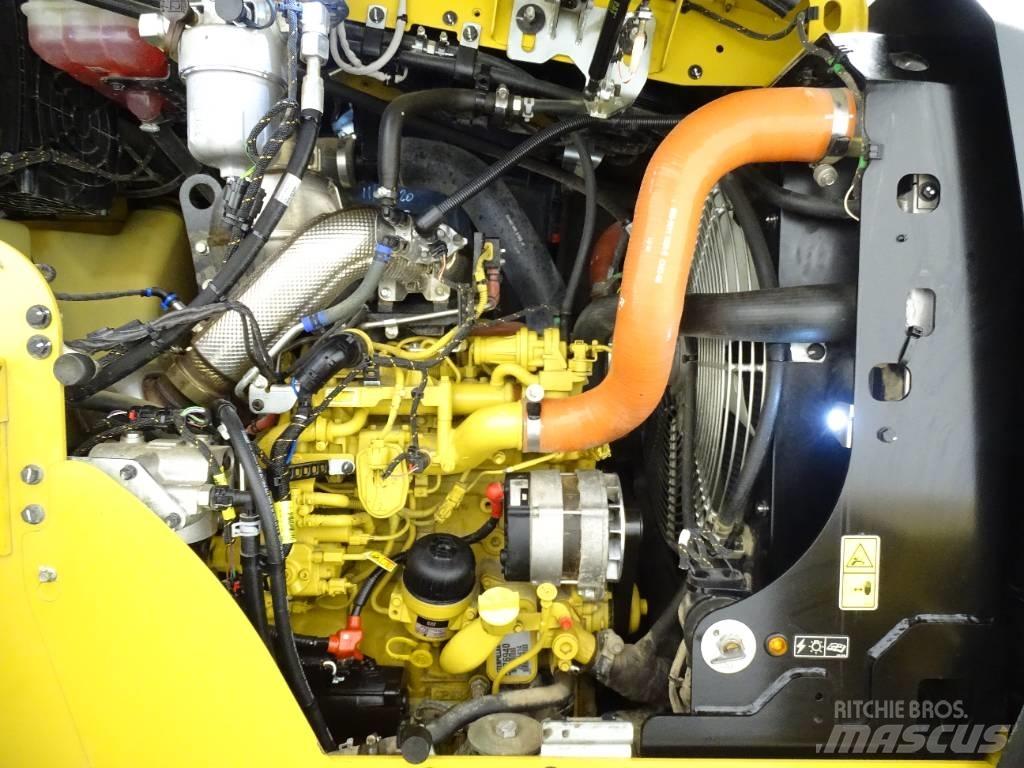 CAT 914 Kolesni nakladalci