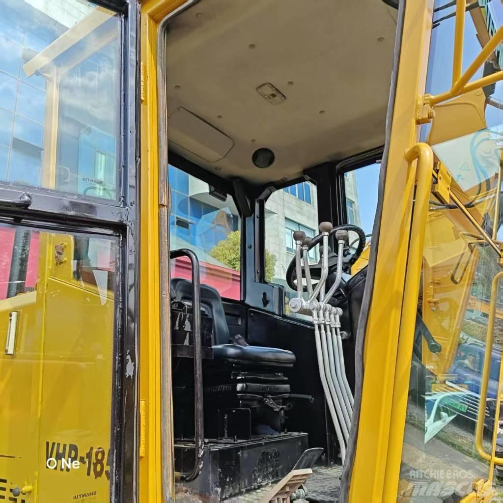 CAT 140 Grederji
