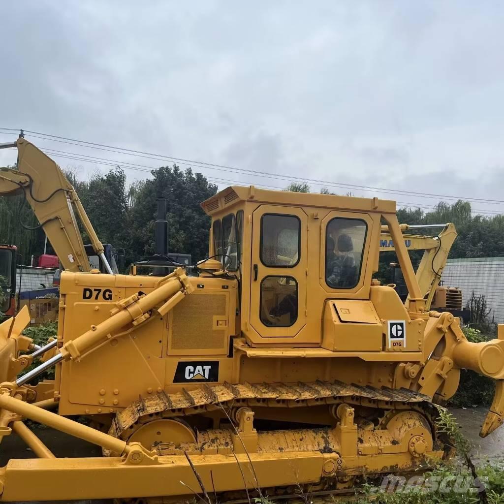 CAT D 7 G Buldožerji goseničarji