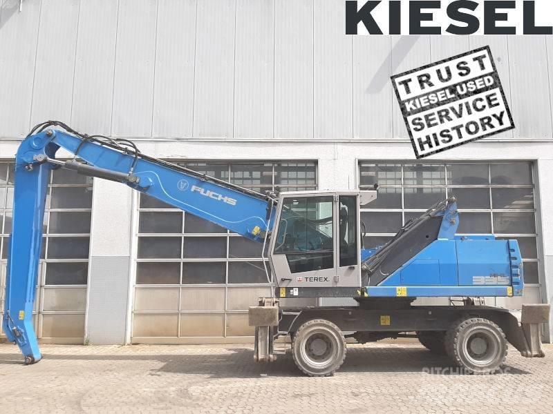 Fuchs MHL 335 E Bagri za prekladanje primarnih/sekundarnih surovin