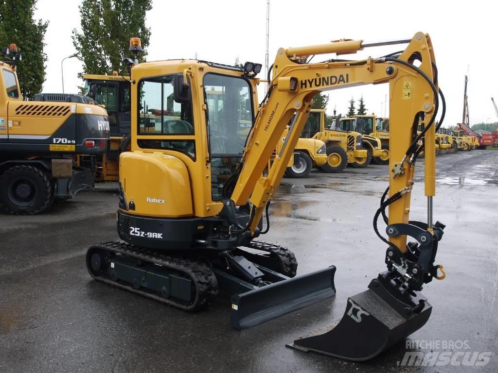 Hyundai R25Z-9AK Mini bagri <7t