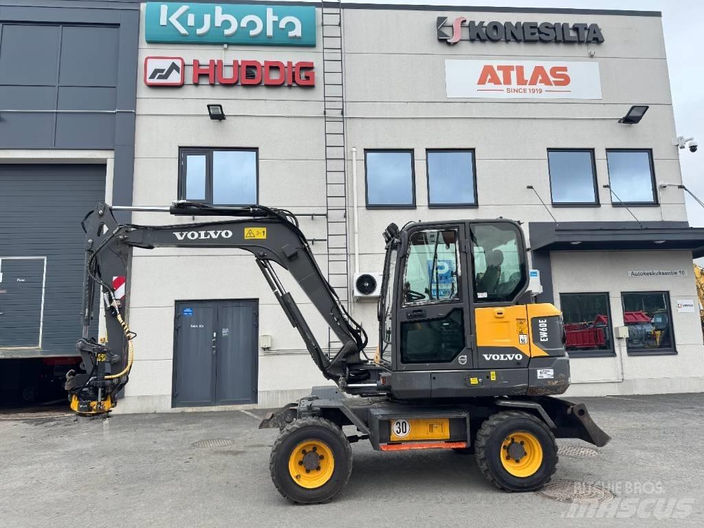 Volvo EW 60 E Bagri na kolesih