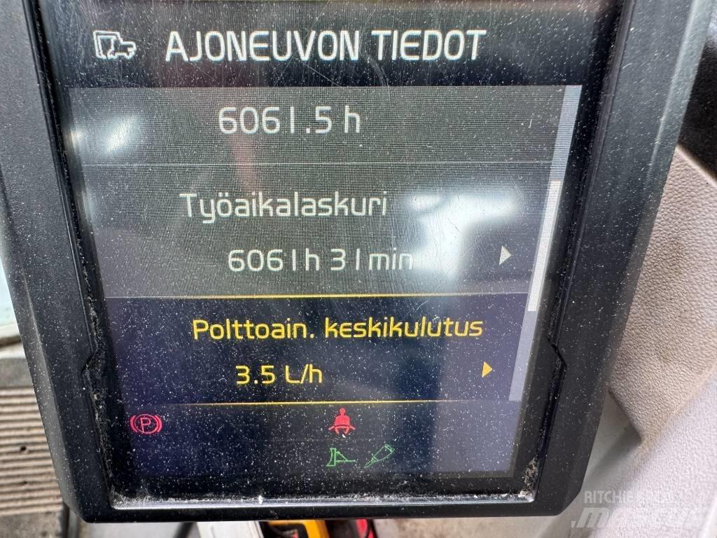 Volvo EW 60 E Bagri na kolesih