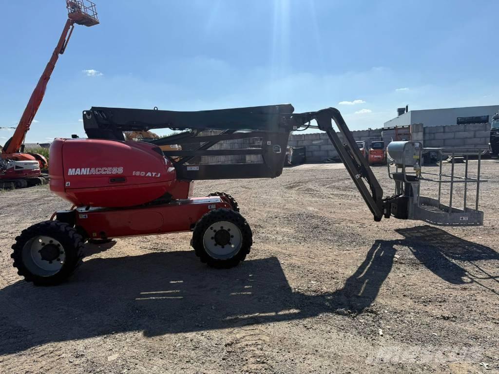 Manitou ATJ 160 Zglobne dvižne ploščadi