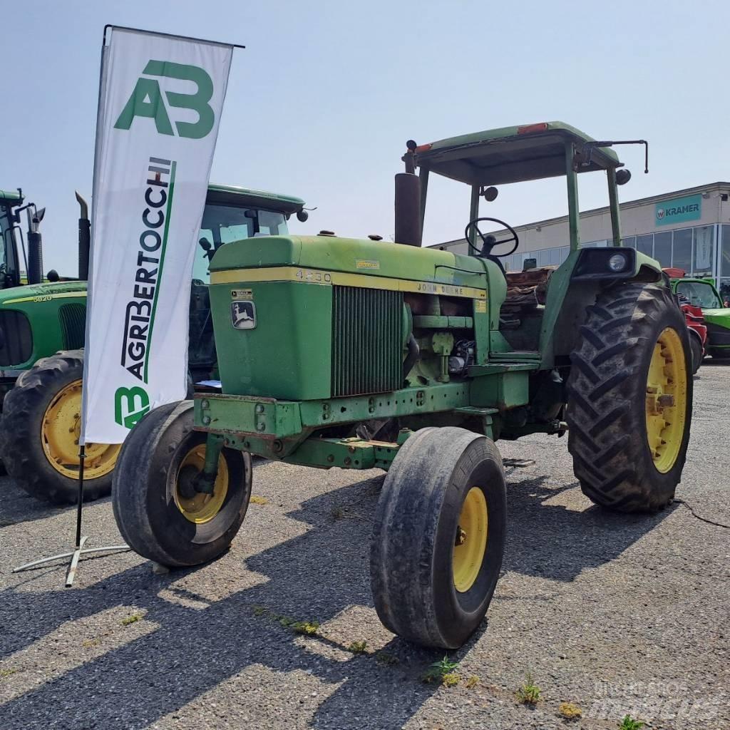 John Deere 4230 Traktorji